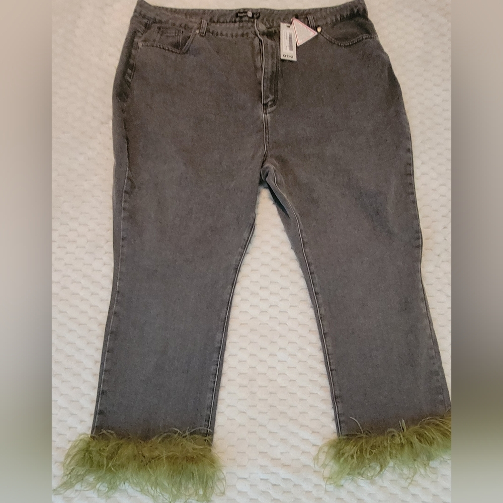 Boohoo Jeans with‎ green fringe